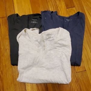 3 medium long sleeve maternity t-shirts